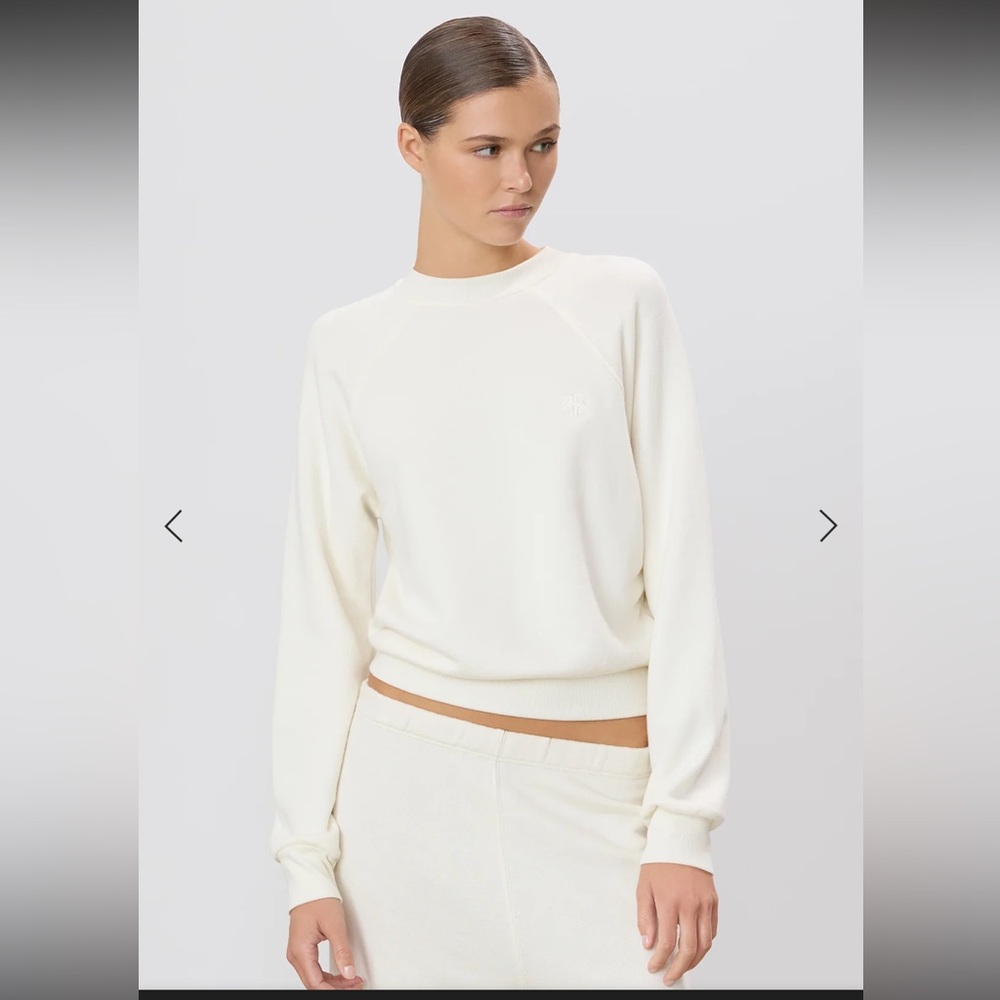 Eterne SHRUNKEN RAGLAN SWEATSHIRT. Cream, perfect conditions like new & fast 📦